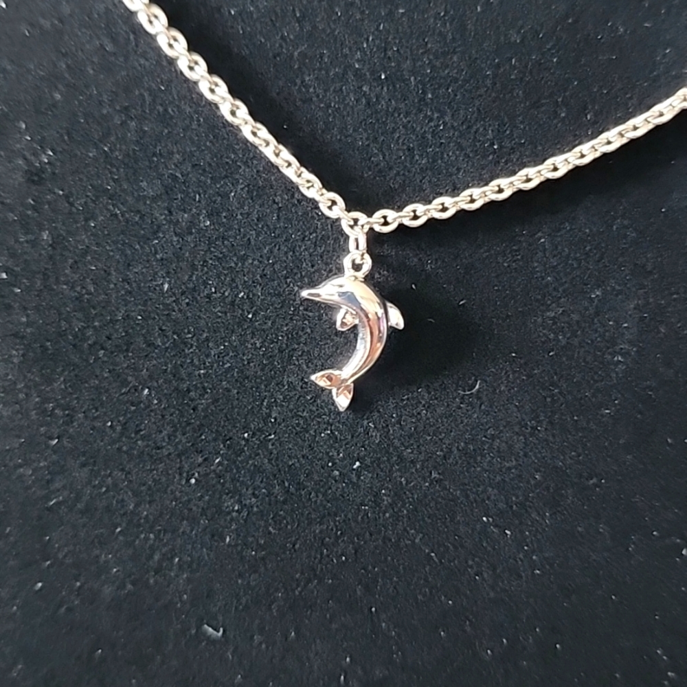 Silvertone dolphin ankle bracelet**Everything Must Go SALE*